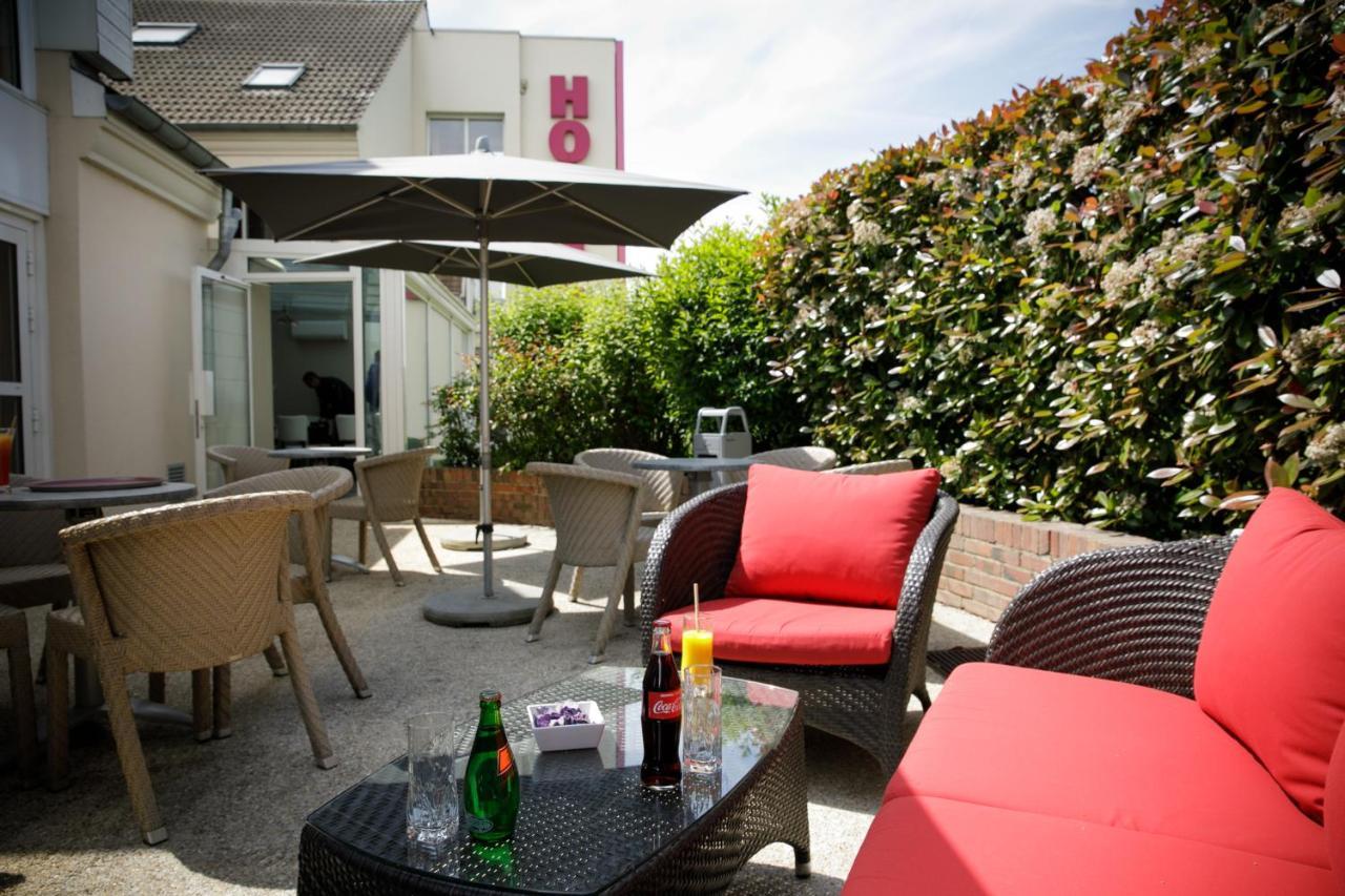 Logis Hotel L'Oree De Chartres - Barjouville 외부 사진